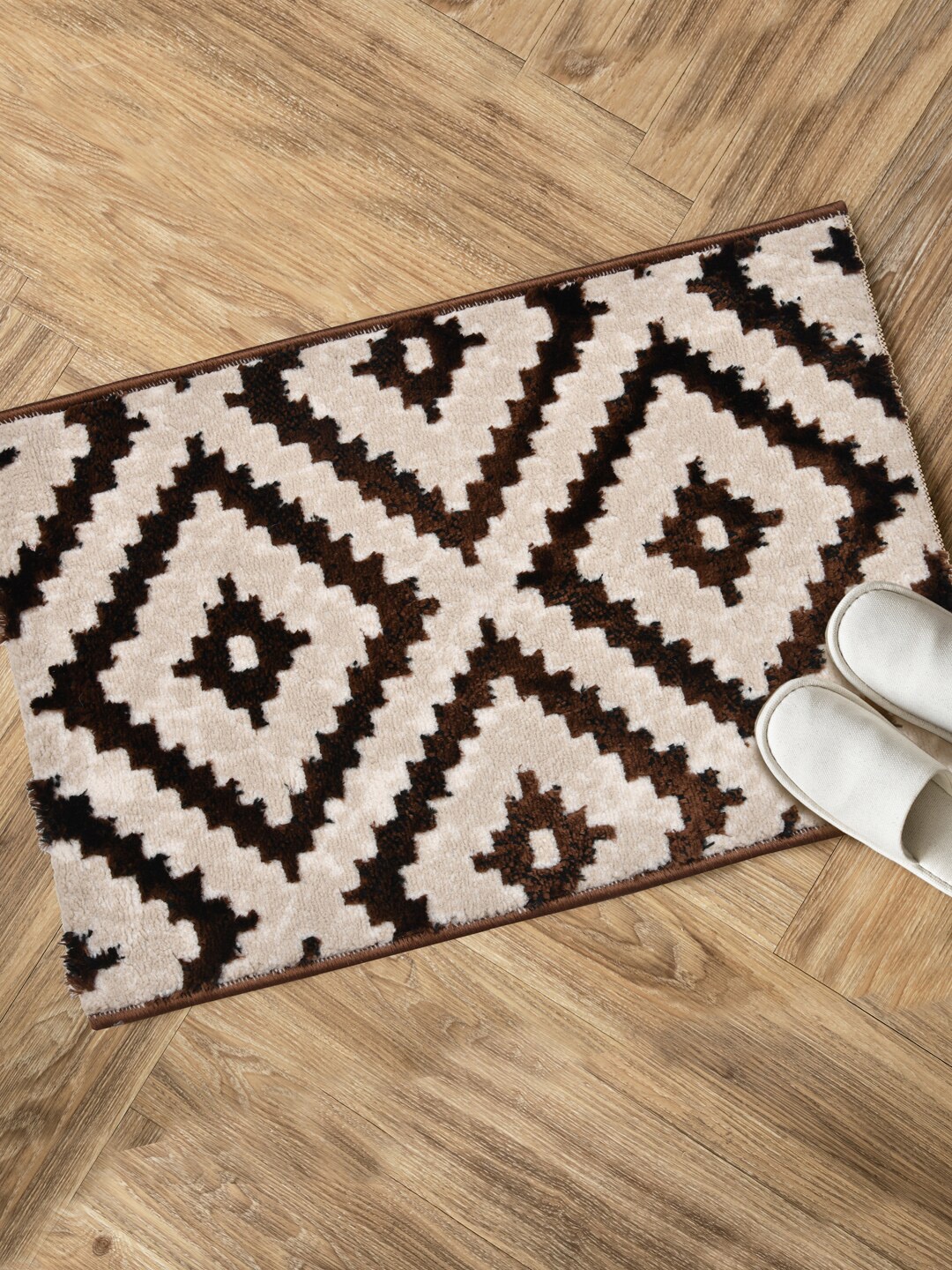 

Clasiko Beige Self-Design Anti-Skid Doormats