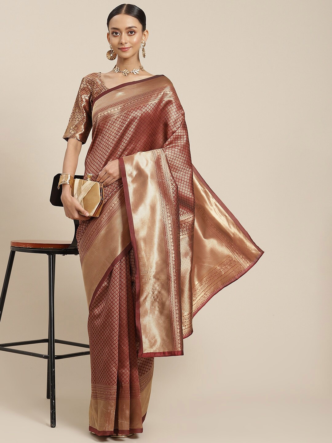 

GAJARAI Ethnic Motifs Woven Design Zari Banarasi Saree, Maroon