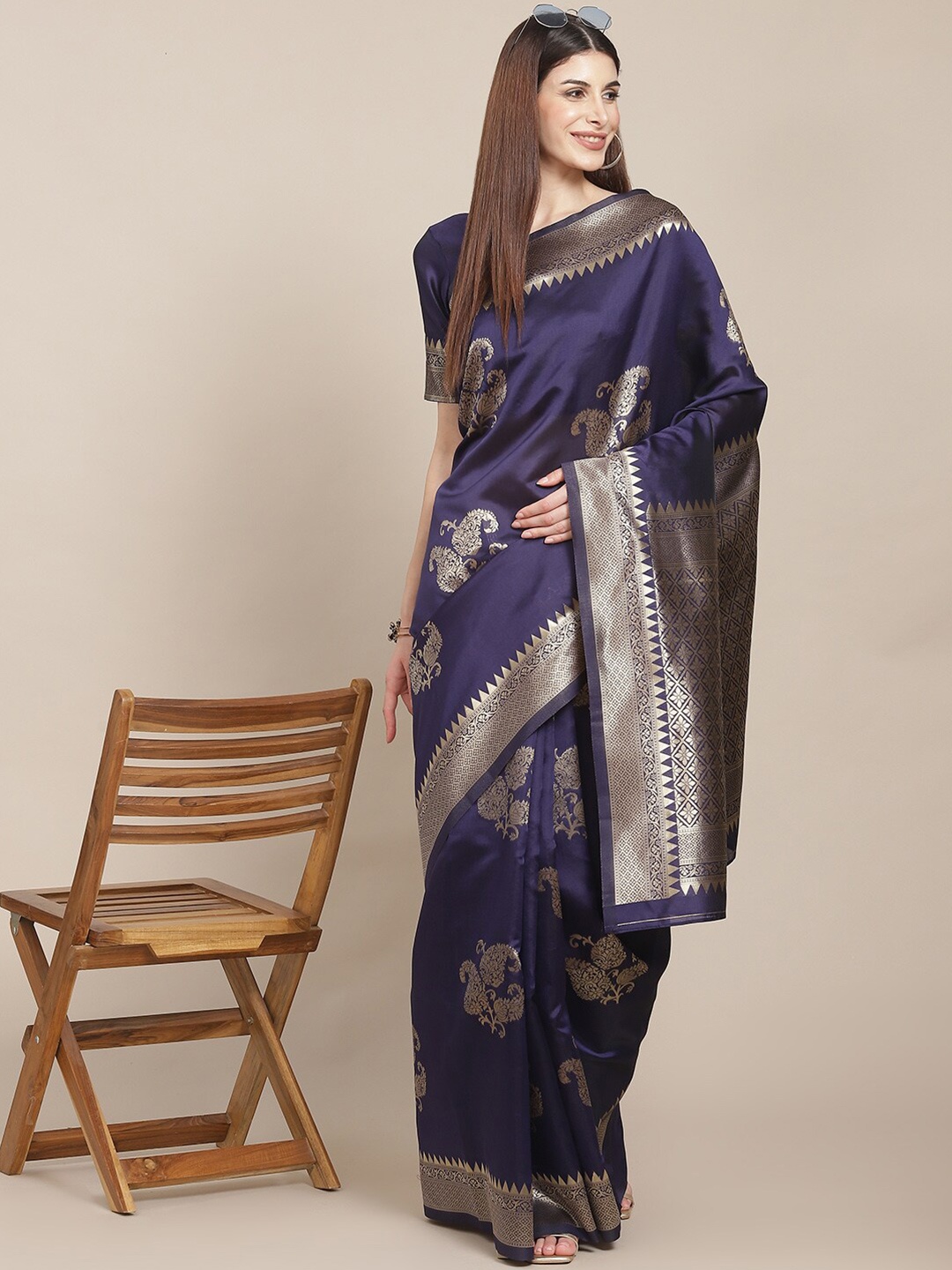 

GAJARAI Paisley Motif Woven Design Zari Banarasi Saree, Navy blue