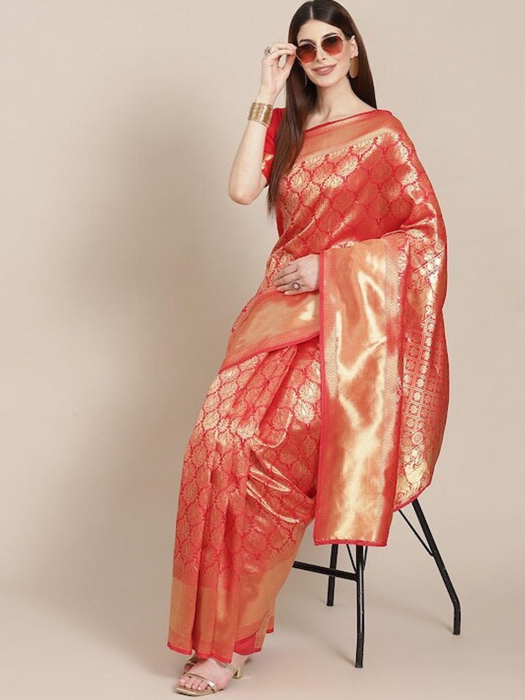 

GAJARAI Ethnic Motif Woven Design Zari Banarasi Saree, Red