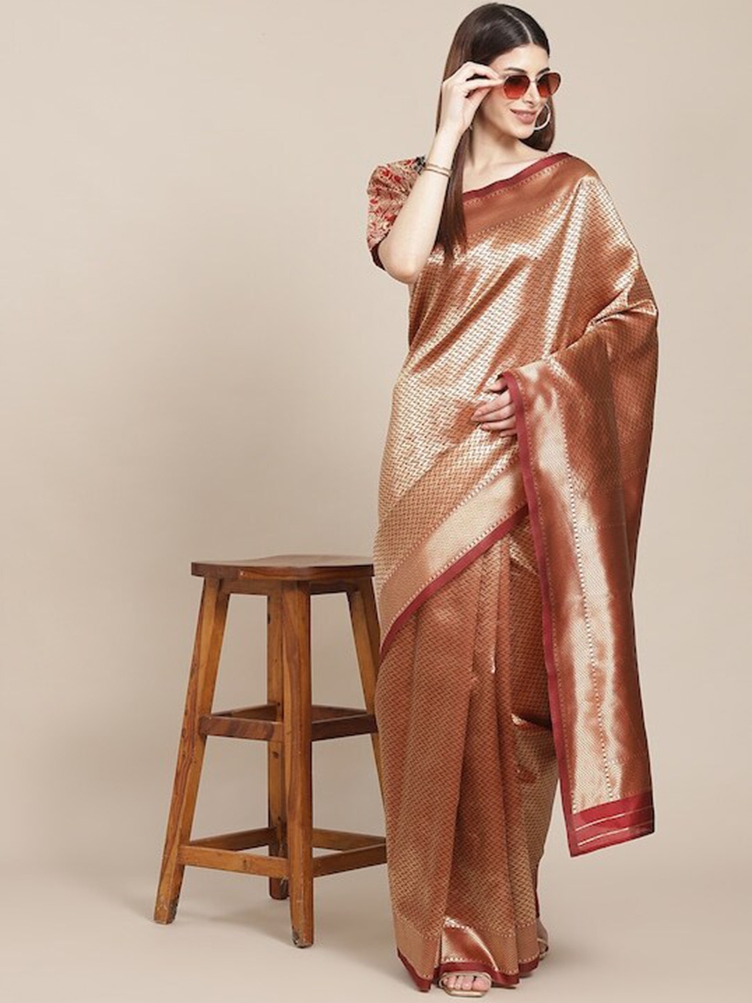

GAJARAI Chevron Woven Design Zari Silk Blend Banarasi Saree, Maroon