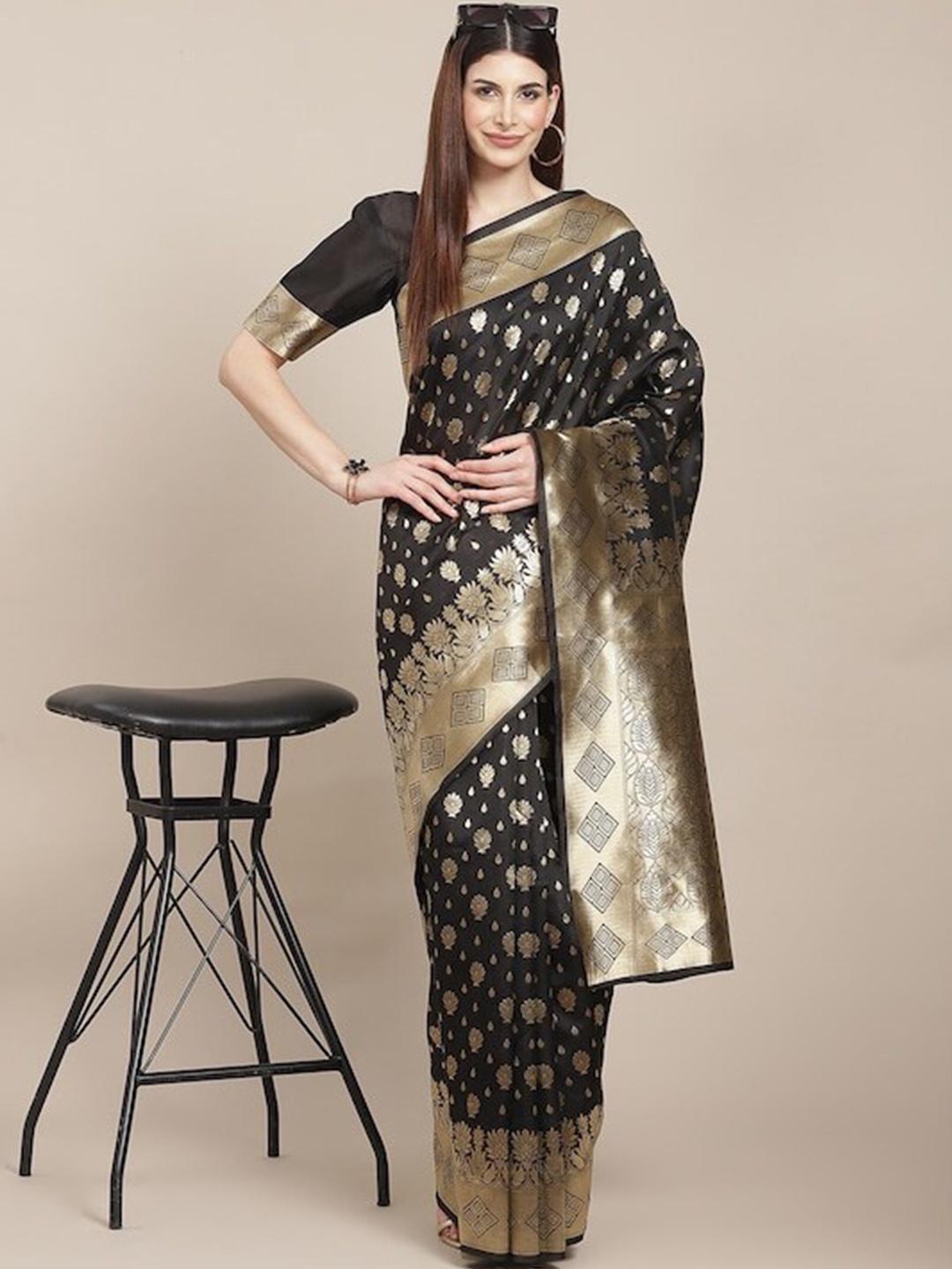 

GAJARAI Floral Motif Woven Design Zari Banarasi Saree, Black
