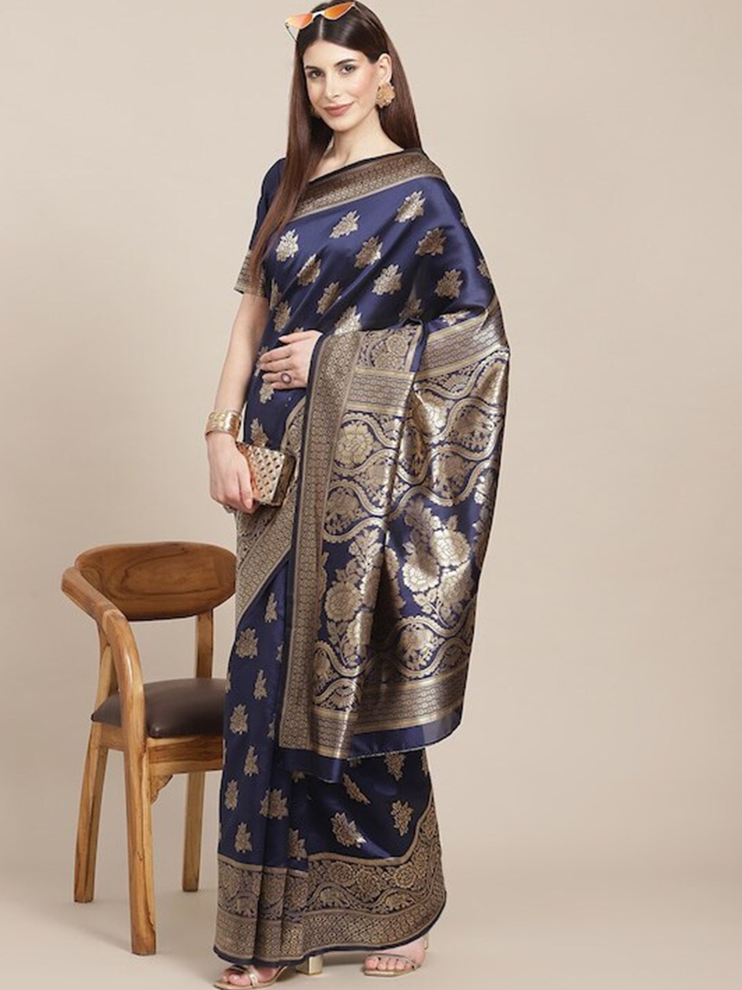 

GAJARAI Floral Motif Woven Design Zari Banarasi Saree, Navy blue