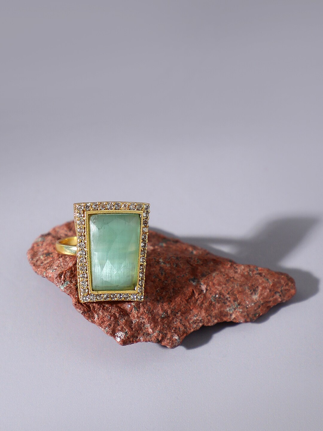 

SOHI Gold-Plated Stone-Studded Adjustable Finger Ring, Green