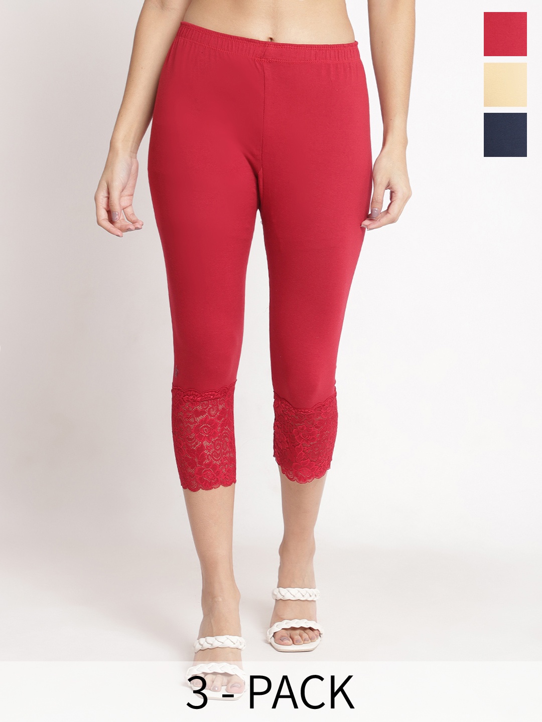 

GRACIT Women Beige & Maroon Skinny Fit Capris