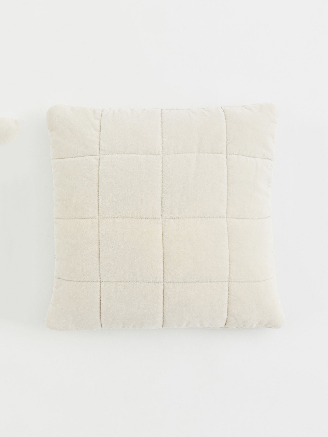 

H&M Beige Cotton Velvet Cushion Cover