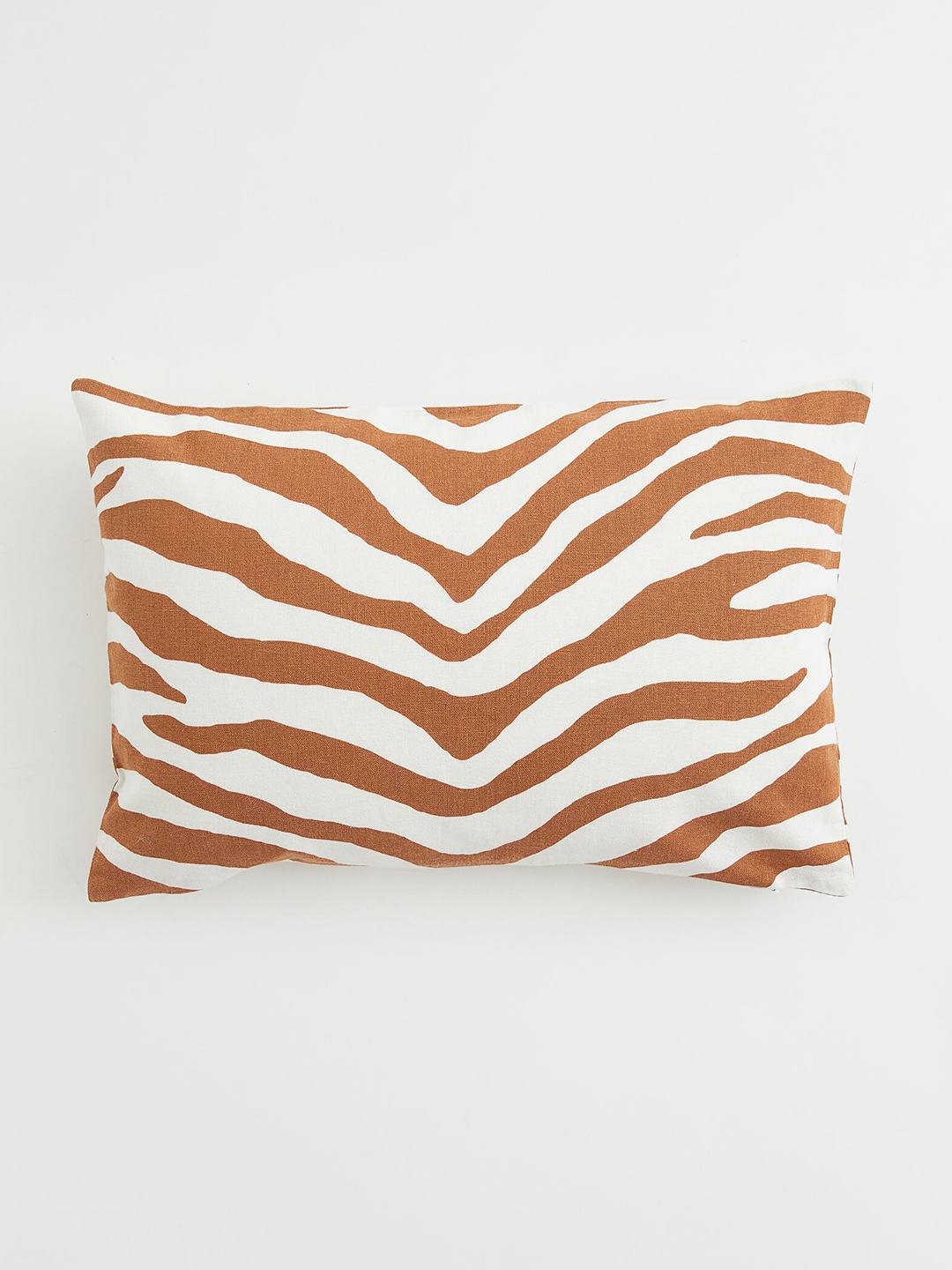 

H&M Brown Animal-Patterned Linen-Blend Cushion Cover