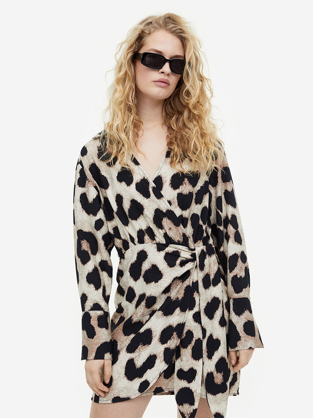 

H&M Women Wrap Dress, Beige
