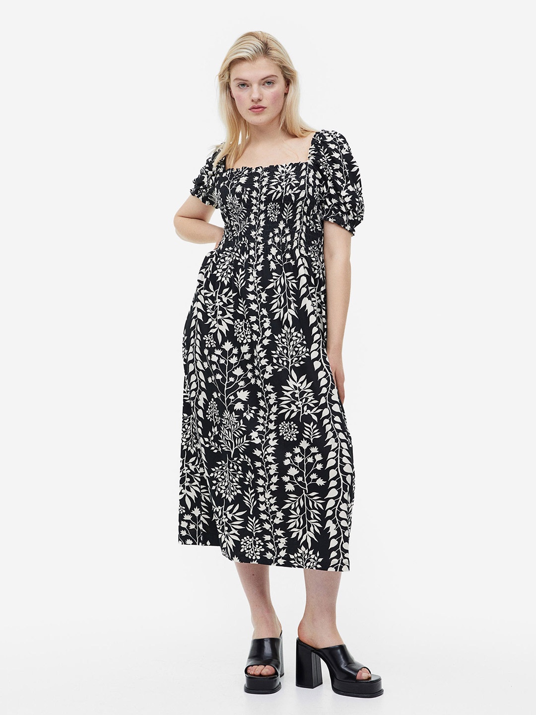

H&M Smocked Jersey Dress, Black