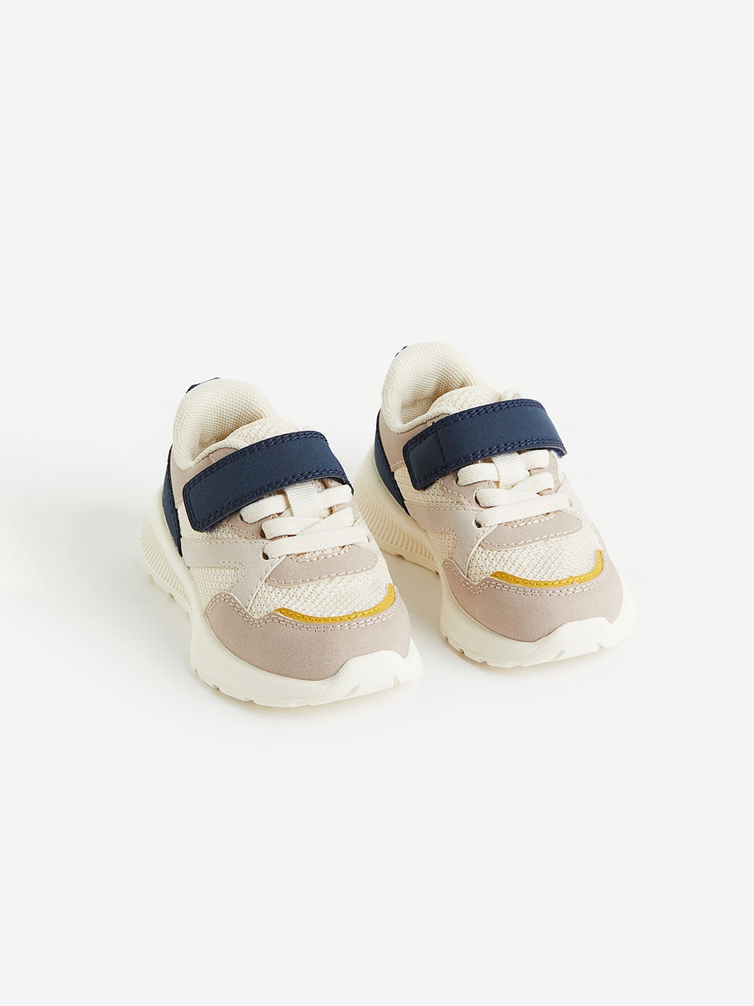 

H&M Boys Trainers, Beige