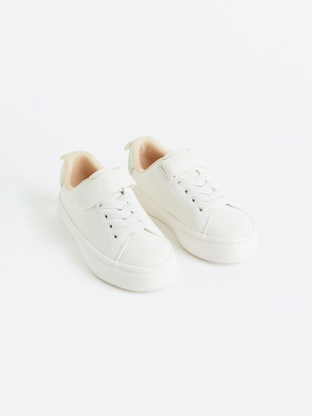 

H&M Boys Trainers, Off white