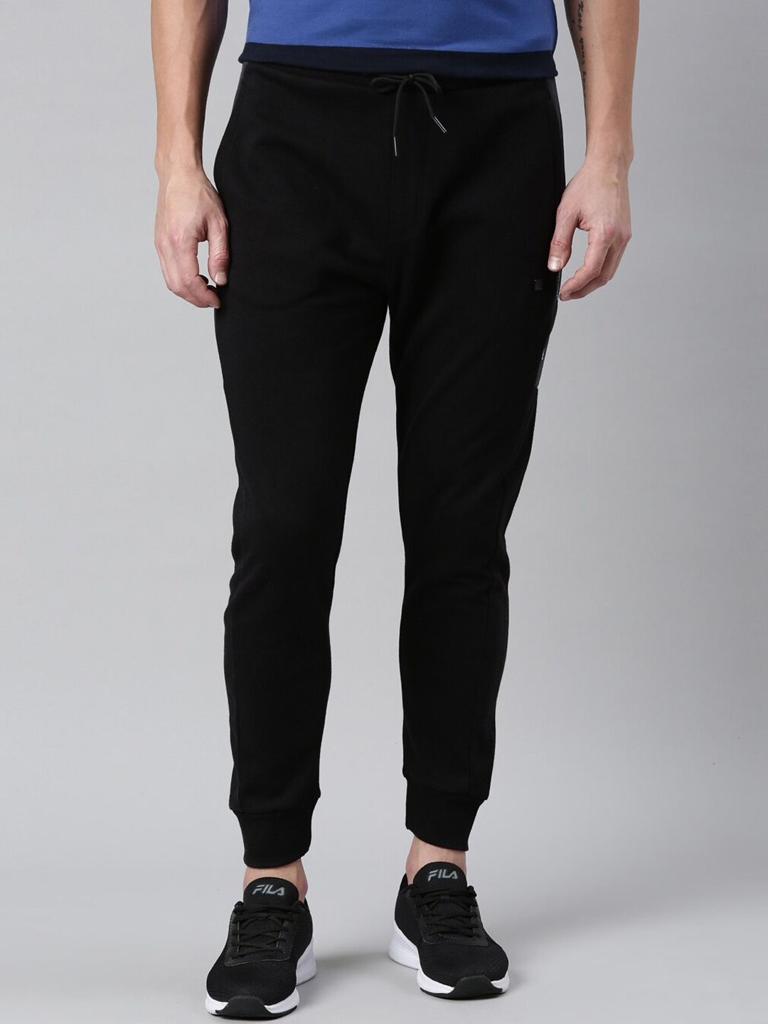 

Proline Men Striped Details Cotton Jogger, Black