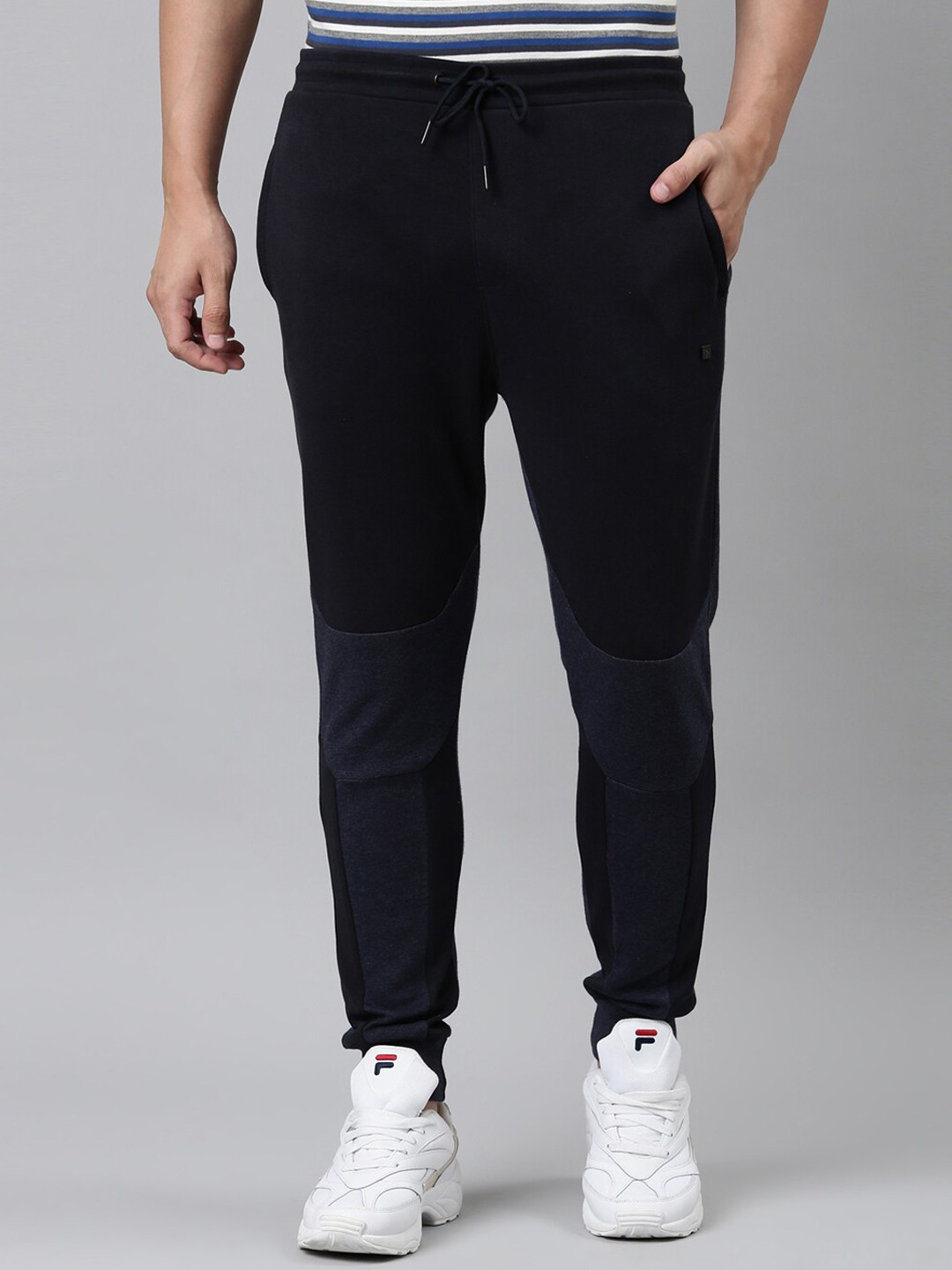

Proline Men Colourblocked Mid-Rise Jogger, Blue
