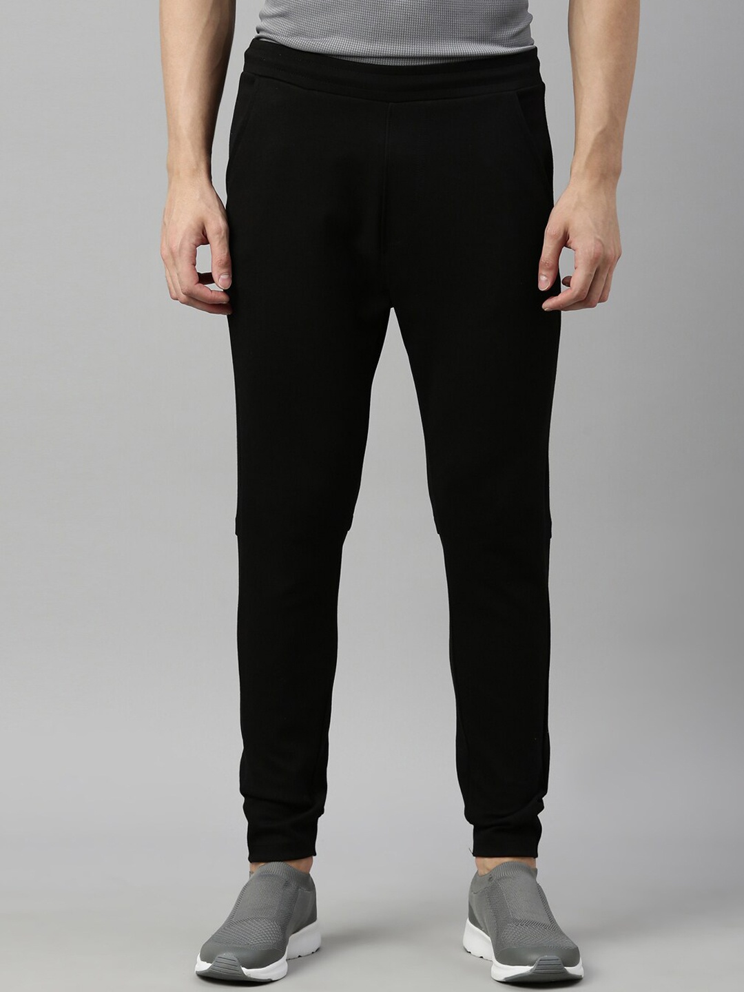 

Proline Men Cotton Mid-Rise Joggers, Black