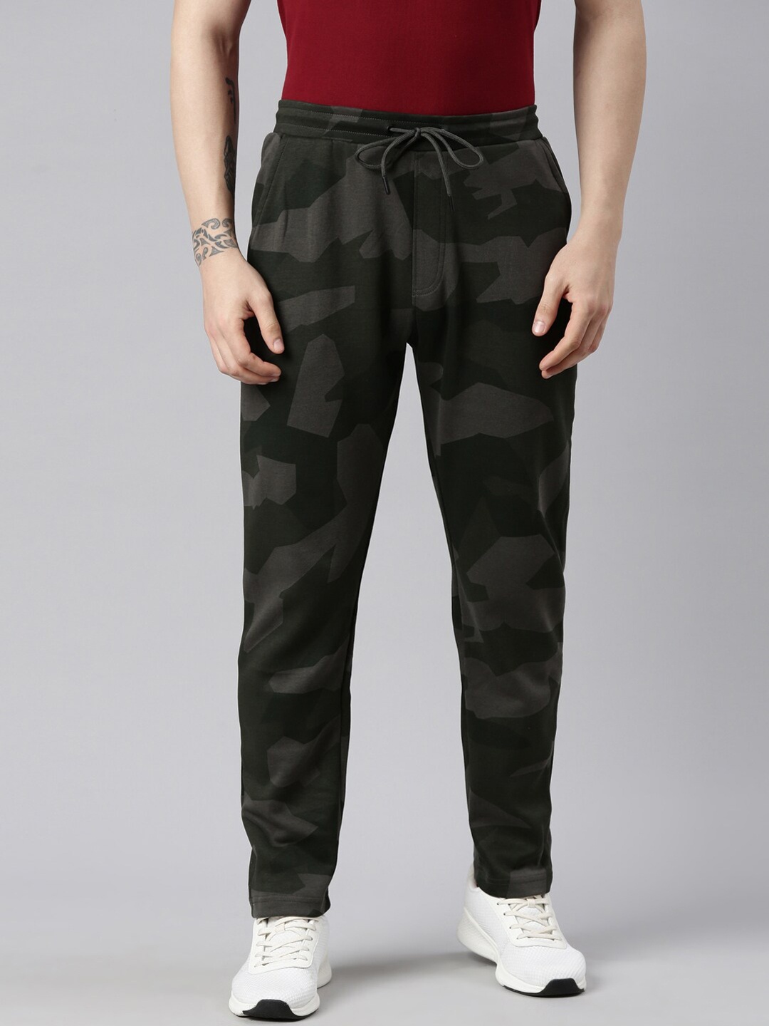 

Proline Men Printed Cotton Track Pants, Olive