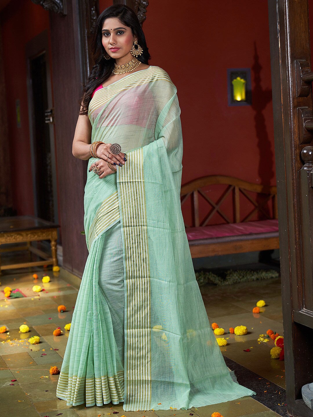 

KARAGIRI Striped Zari Bordered Silk Blend Saree, Green