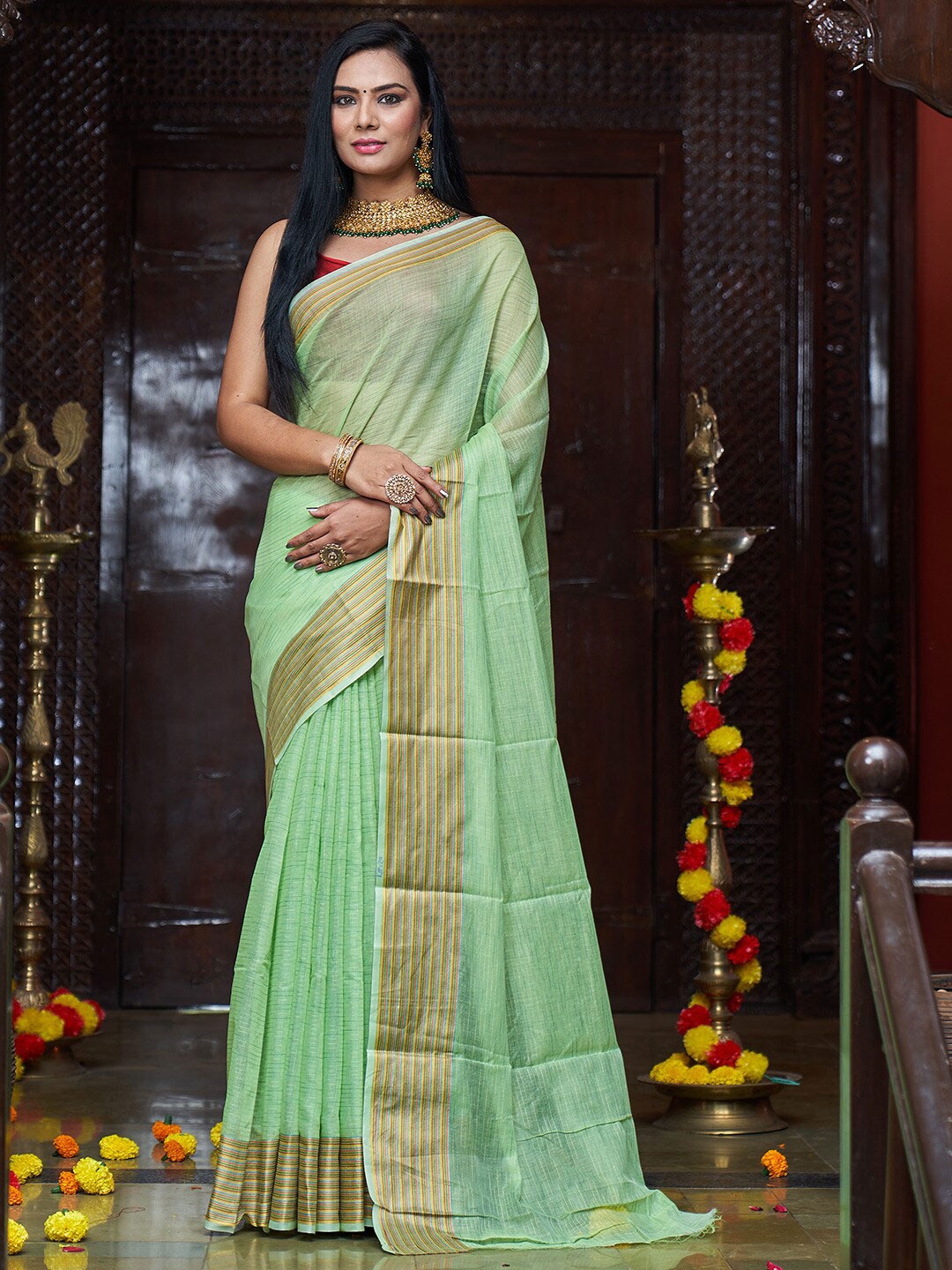 

KARAGIRI Sheer Zari Border Saree, Green