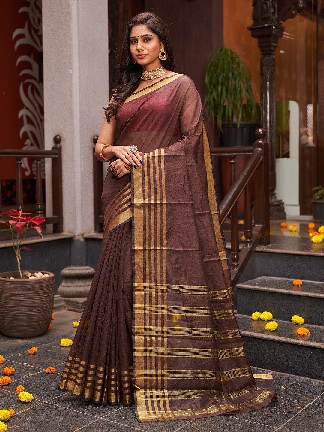 

KARAGIRI Silk Blend Saree With Striped Zari Border, Brown