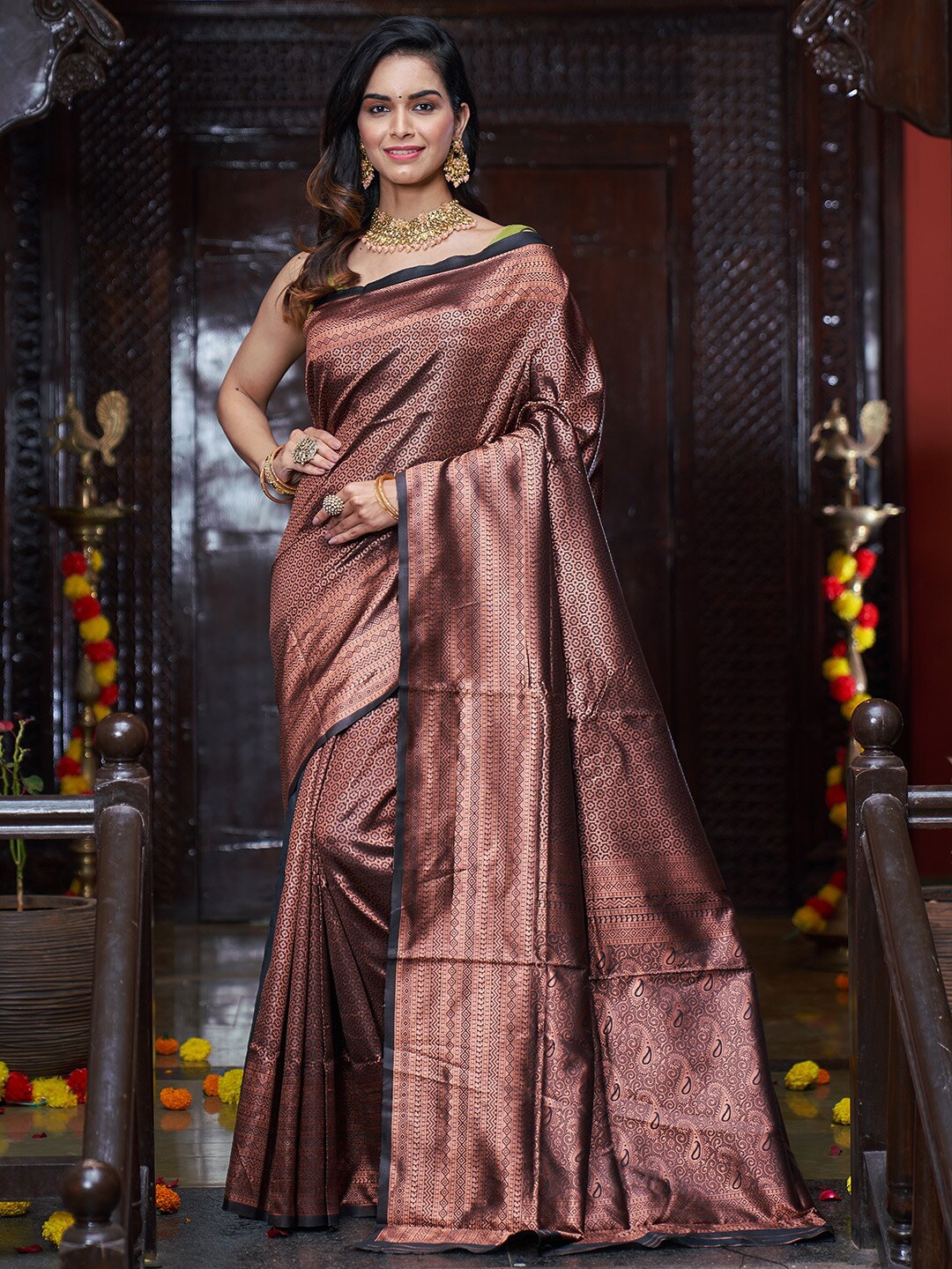 

KARAGIRI Ethnic Motif Woven Design Zari Saree, Black
