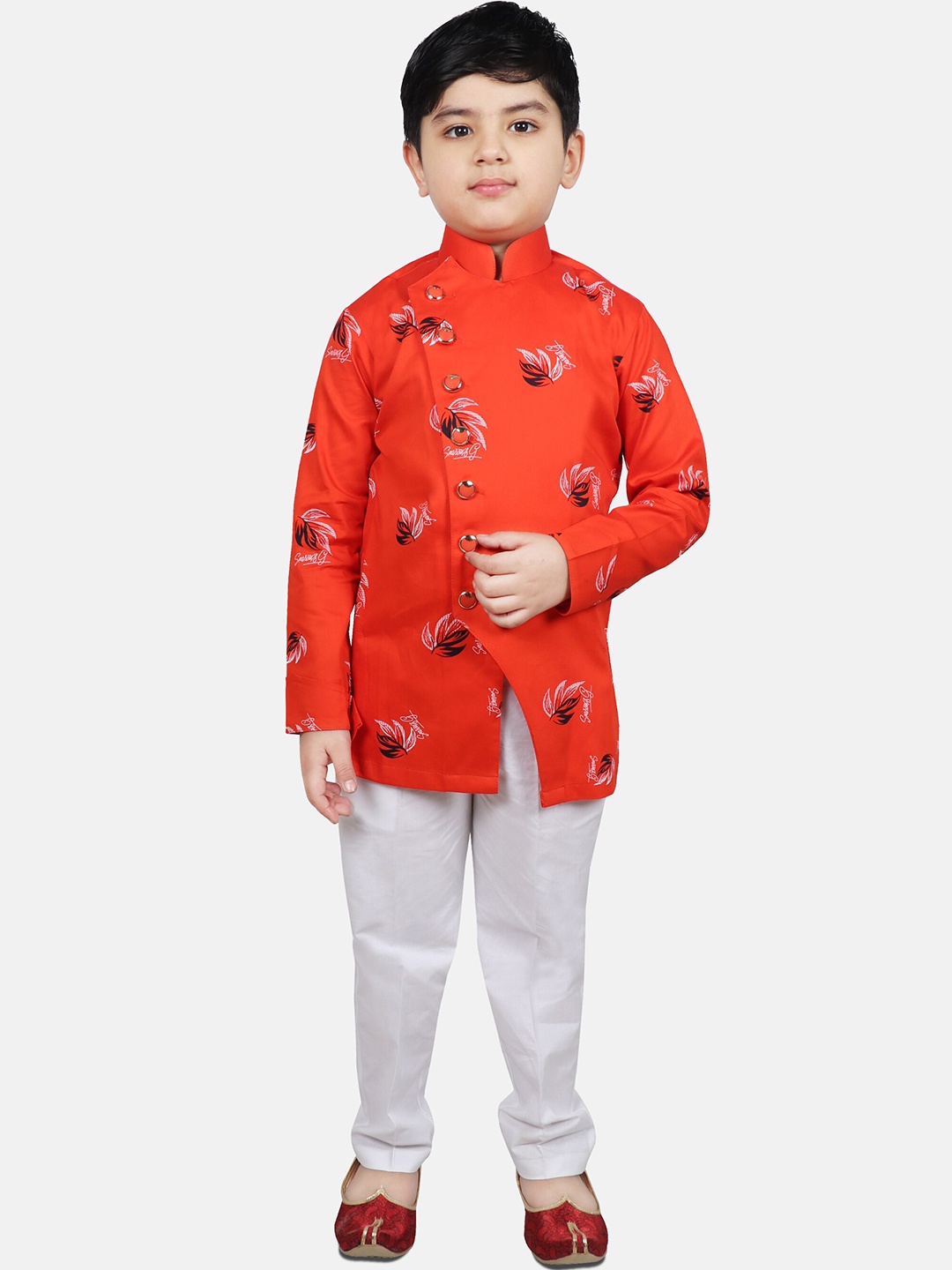 

SG YUVRAJ Boys Floral Printed Angrakha Kurta with Trousers, Coral