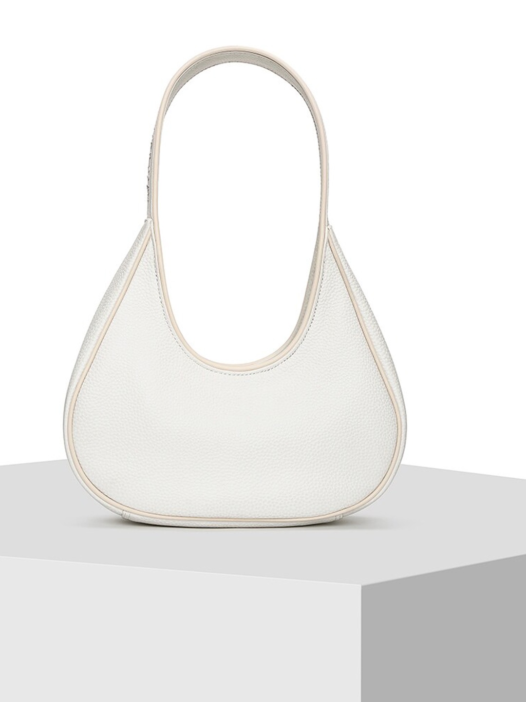 

TIGER MARRON Leather Structured Handheld Bag, Cream