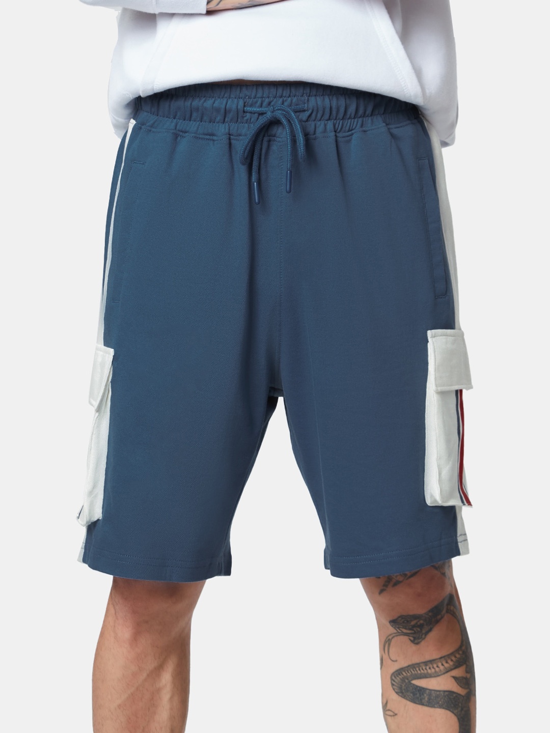 

The Souled Store Men Colourblocked Shorts, Blue