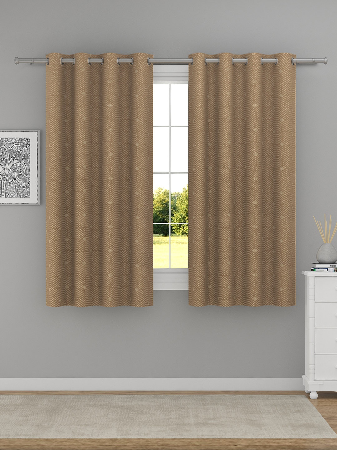 

Raymond Home Brown 2 Pcs Geometric Window Curtains