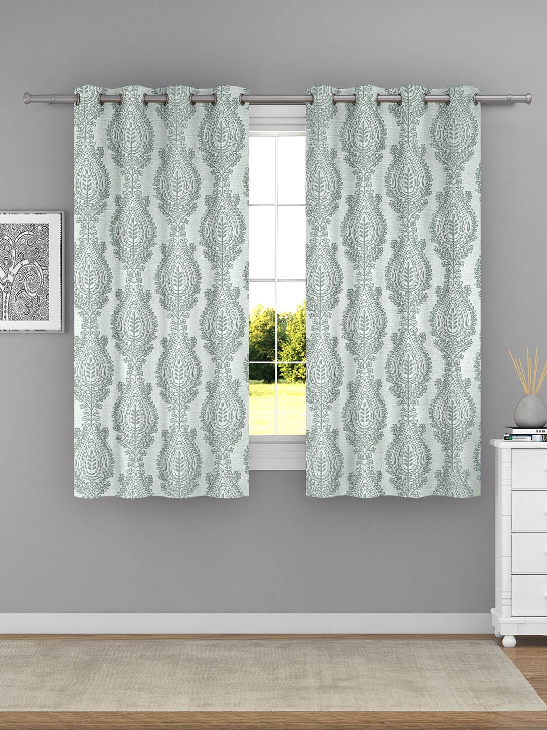 

Raymond Home Green 2 Pcs Ethnic Motifs Window Curtains
