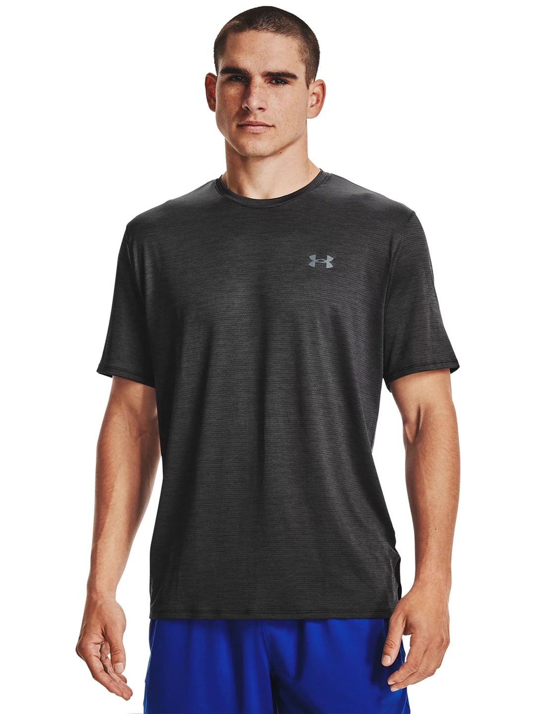 

UNDER ARMOUR Men Loose Training Vent 2.0 SS T-shirt, Charcoal