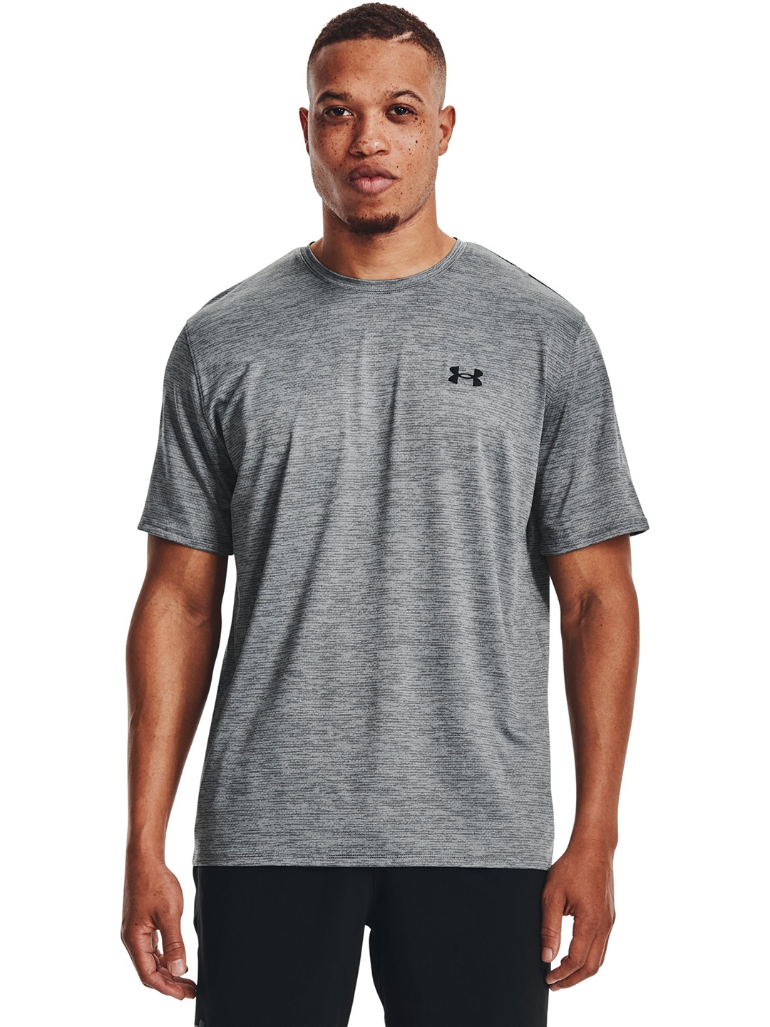 

UNDER ARMOUR Men Training Vent 2.0 Short Sleeves T-shirt, Grey