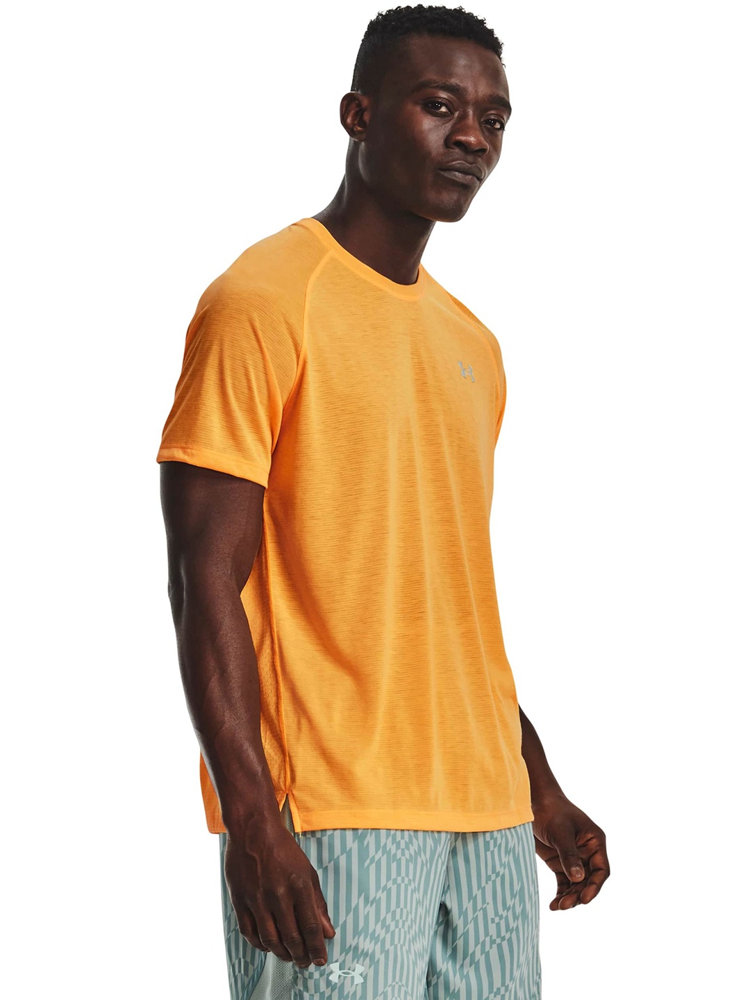 

UNDER ARMOUR Men Streaker Running T-shirt, Orange