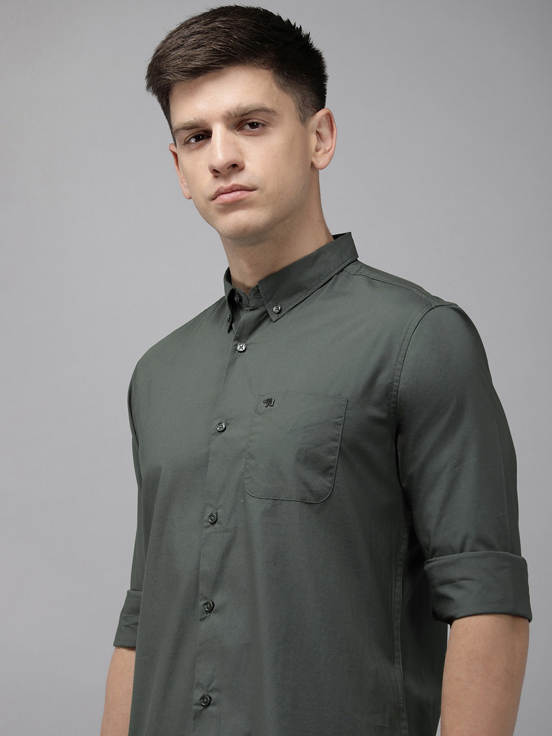 

THE BEAR HOUSE Slim Fit Opaque Casual Shirt, Green