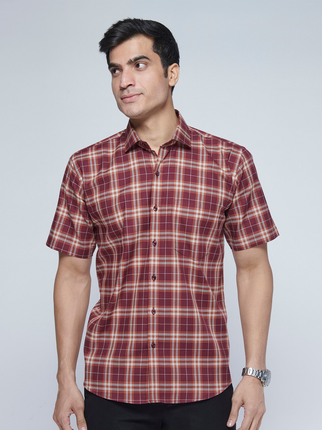 

MARK & ALBERT India Slim Fit Spread Collar Tartan Checked Cotton Casual Shirt, Maroon