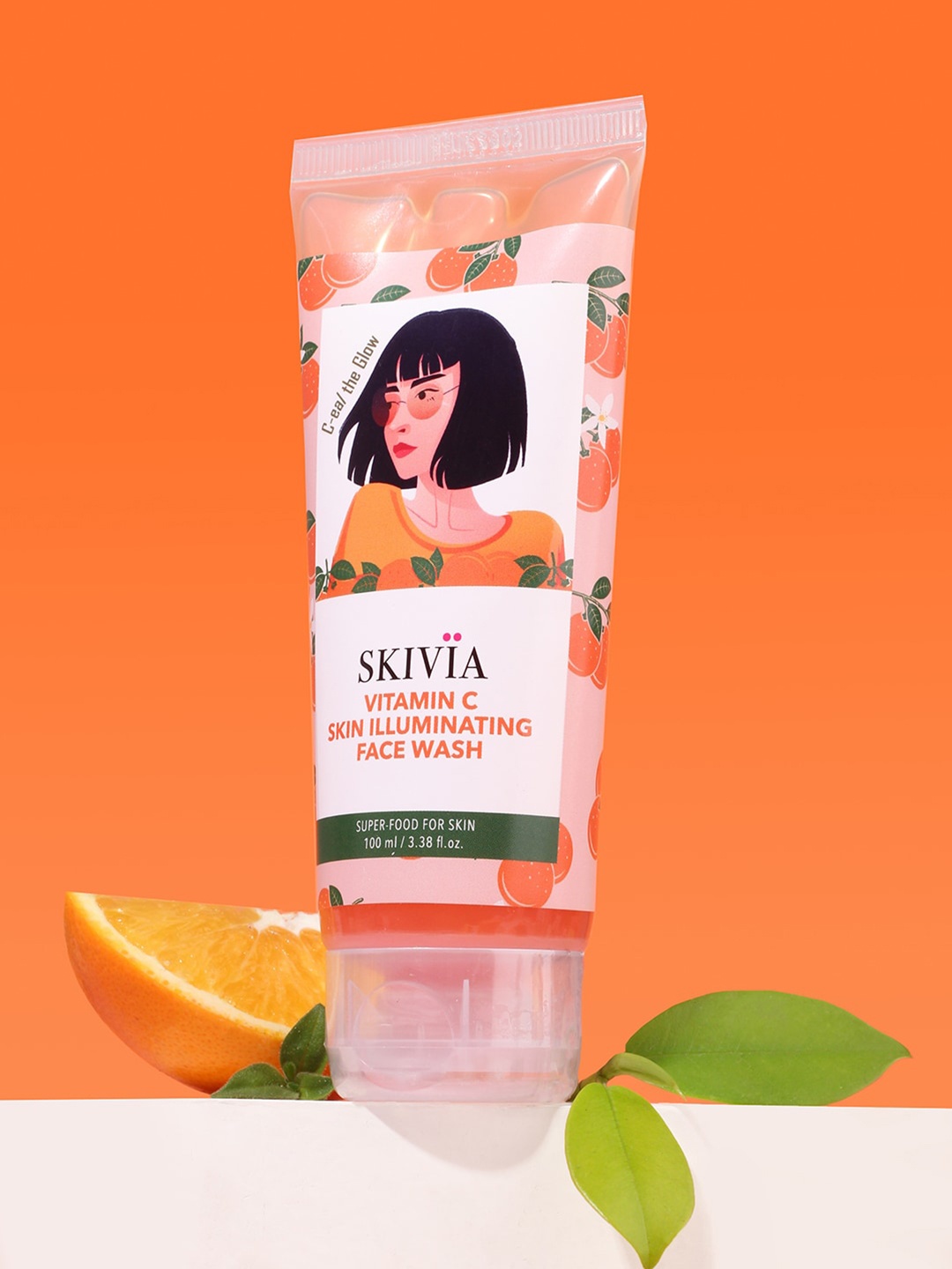 

SKIVIA Vitamin C Skin Illuminating Face Wash - 100 ml, Transparent