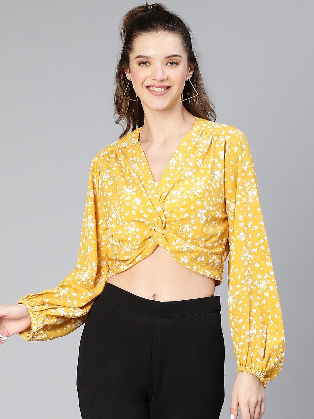 

Oxolloxo Floral Printed Knotted Crop Top, Yellow