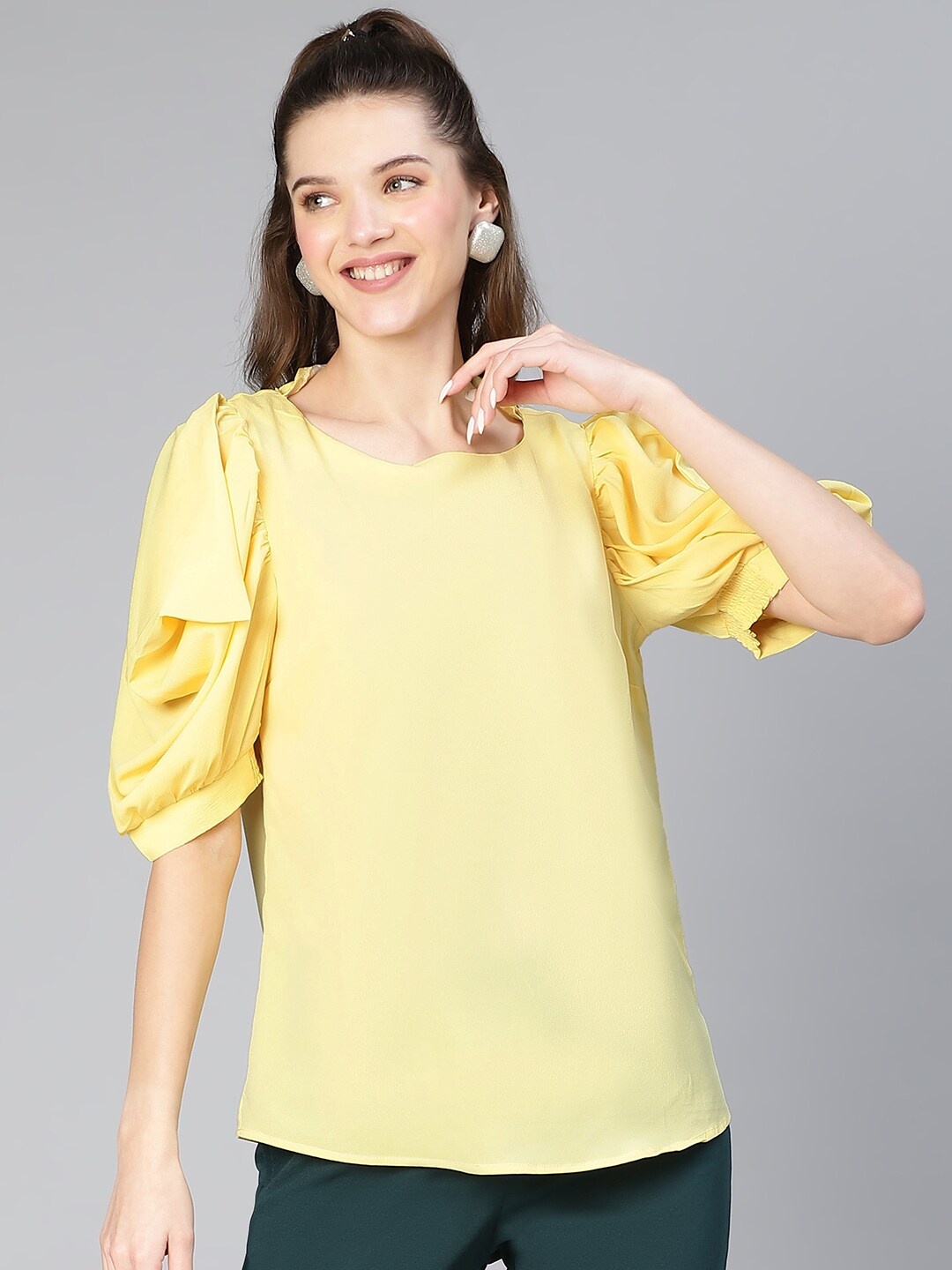 

Oxolloxo Round Neck Puff Sleeve Regular Crepe Top, Yellow