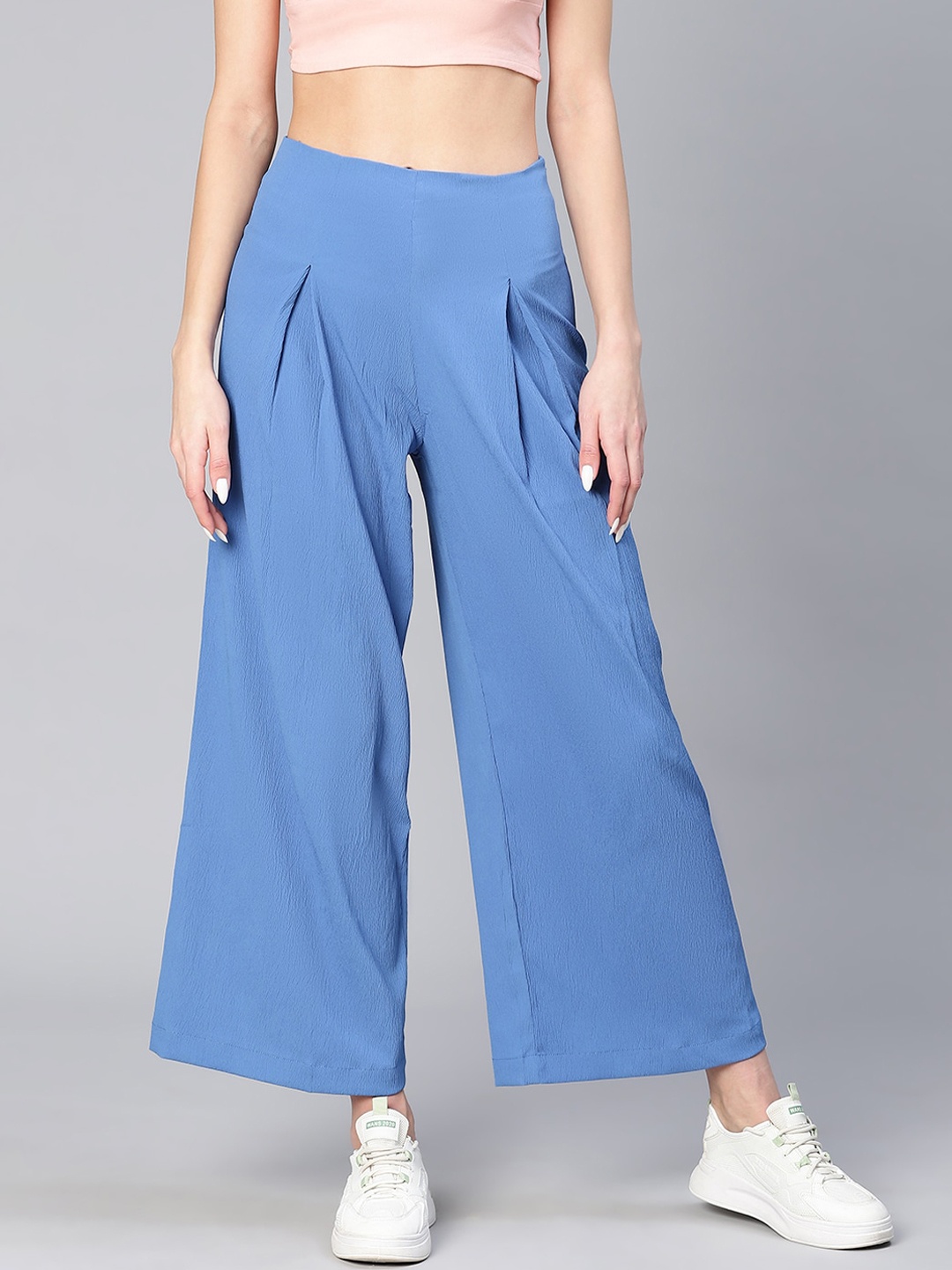 

Oxolloxo Women Blue Smart Tapered Fit Pleated Trousers