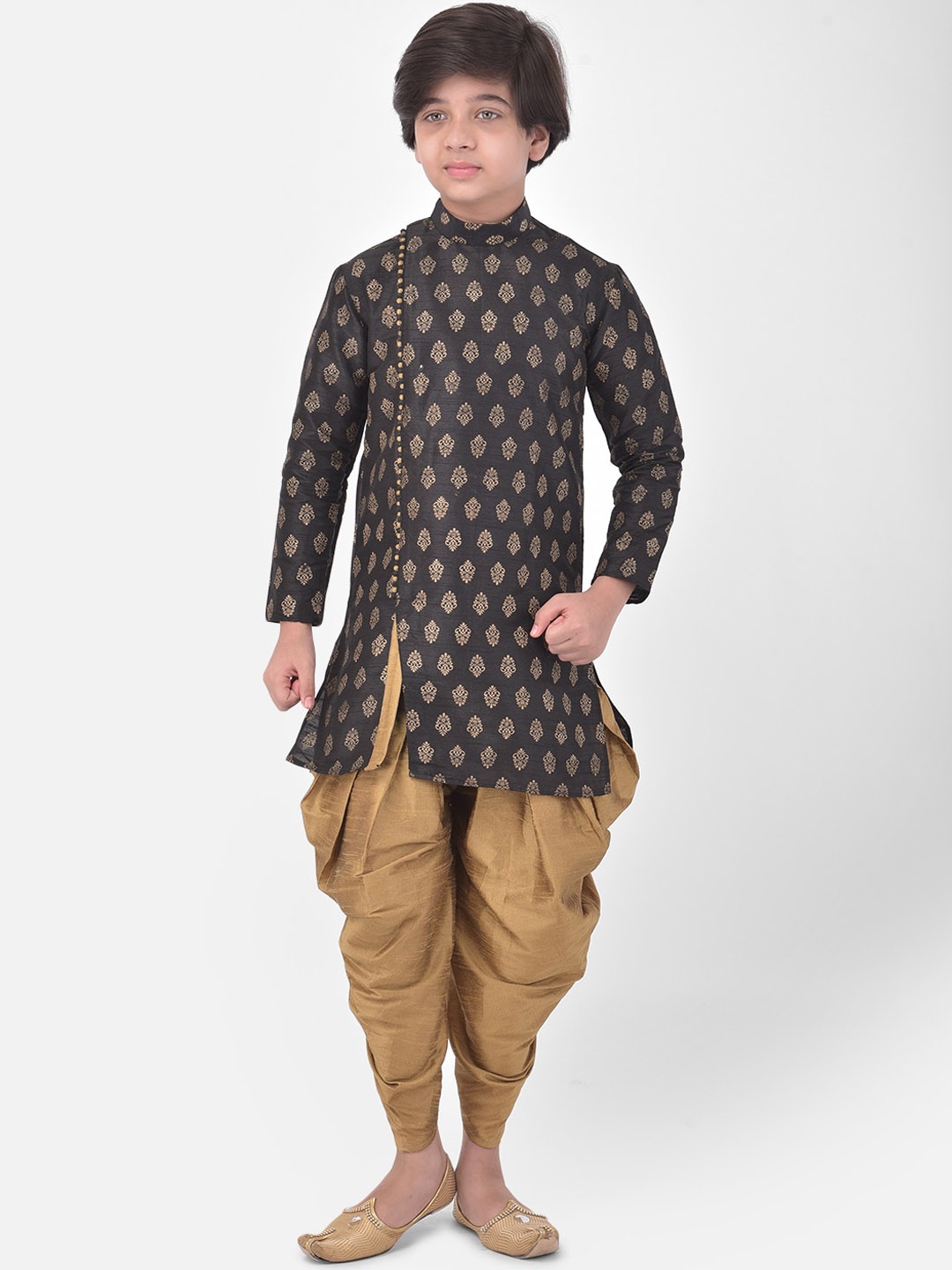 

DEYANN Boys Ethnic Motifs Printed Angrakha Kurta with Patiala, Black
