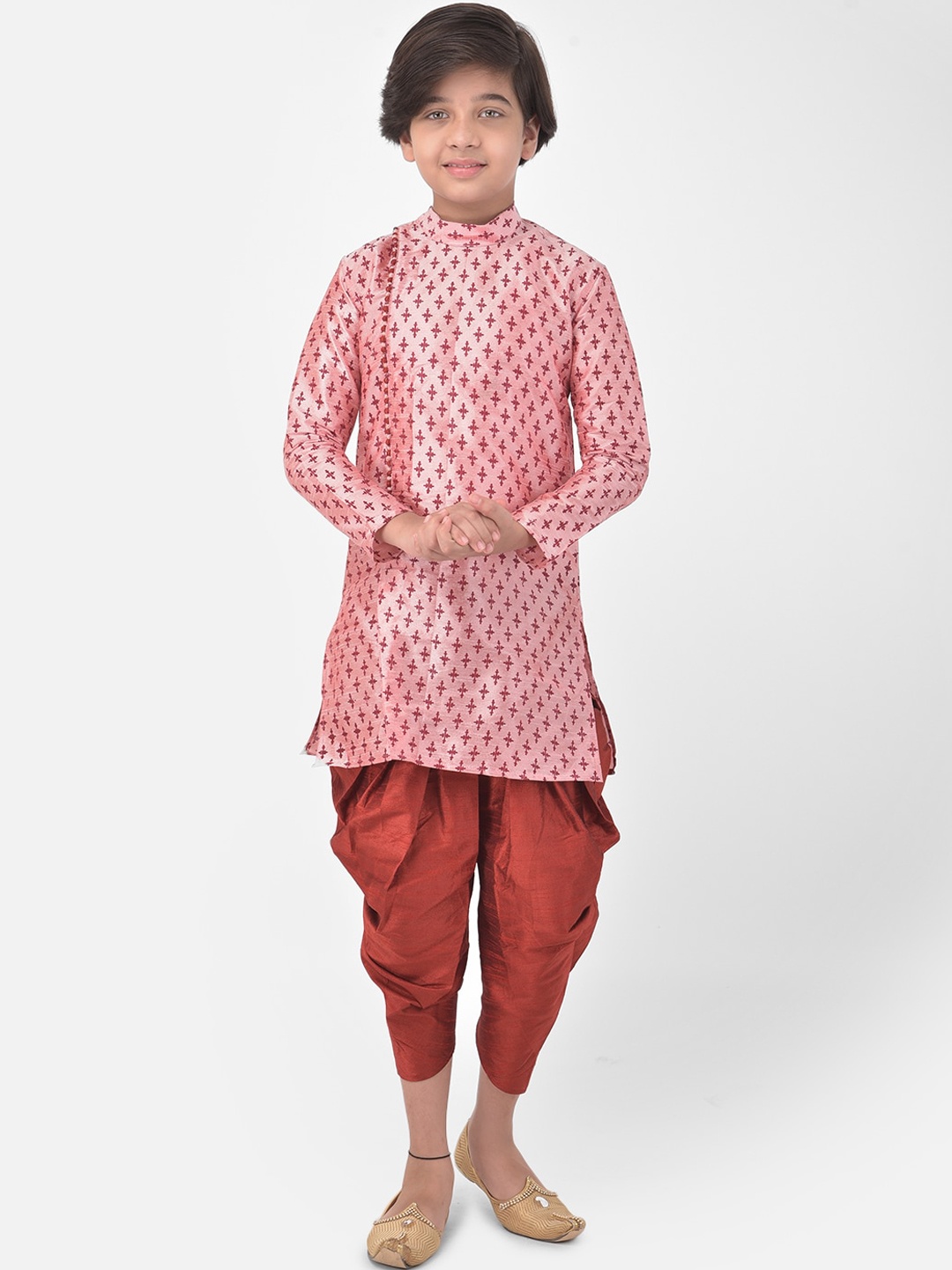 

DEYANN Boys Ethnic Motifs Printed Dupion Silk Kurta with Patiala, Pink