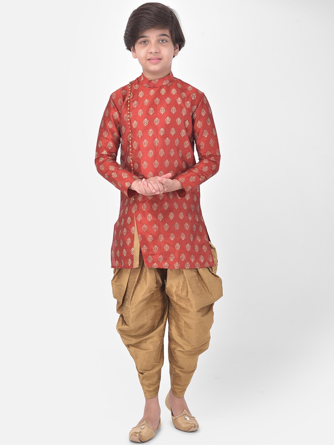

DEYANN Boys Red Ethnic Motifs Printed Dupion Silk Kurta with Patiala
