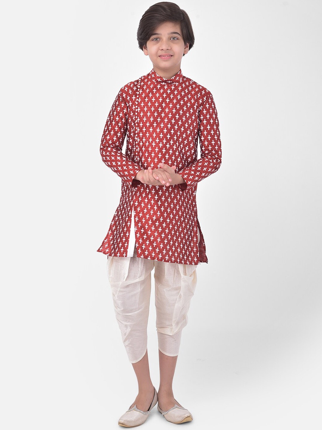 

DEYANN Boys Ethnic Motifs Printed Dupion Silk Kurta with Patiala, Red