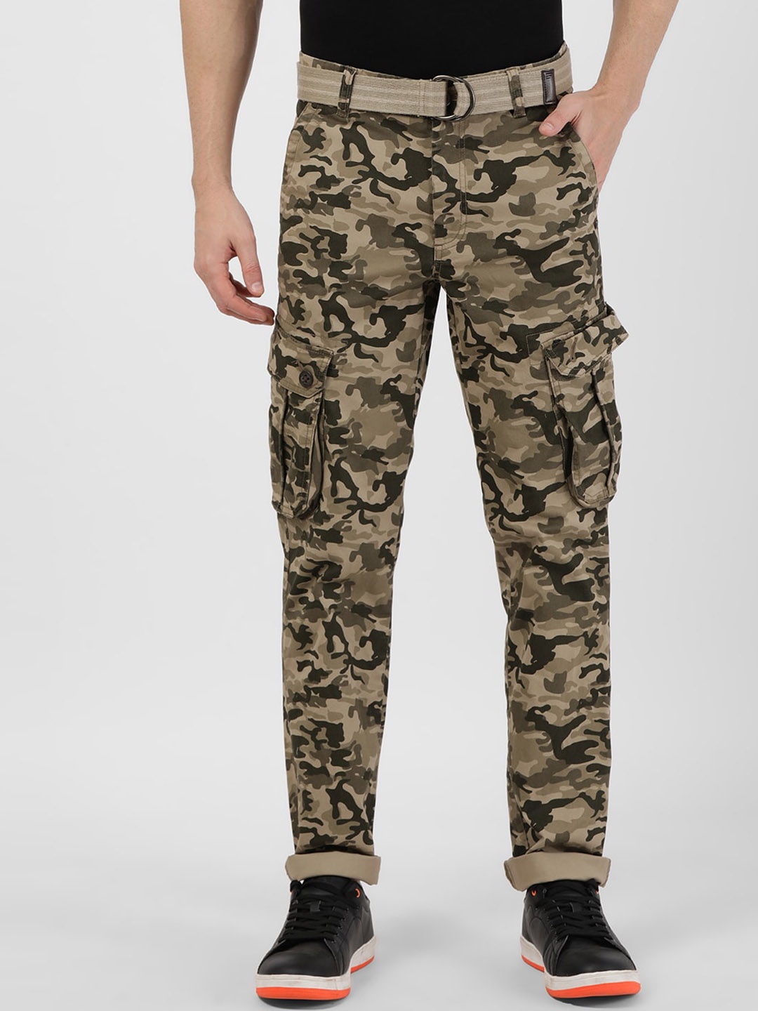 

t-base Men Camouflage Printed Cotton Cargos, Beige