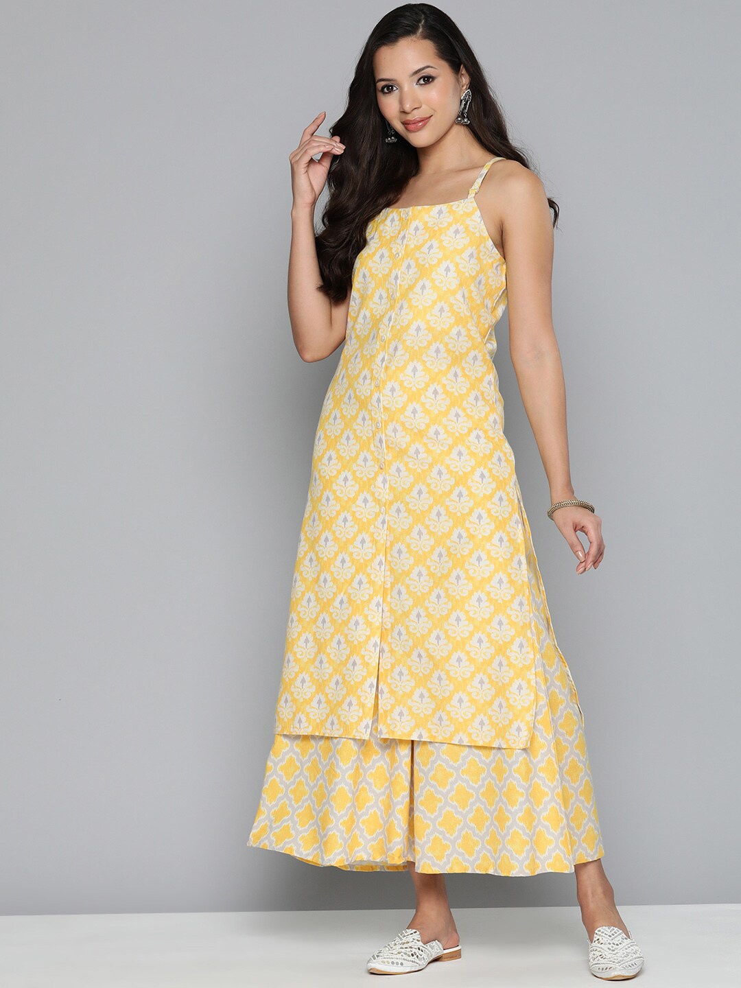 

Jompers Ethnic Motifs Printed A-Line Kurta with Palazzos, Yellow