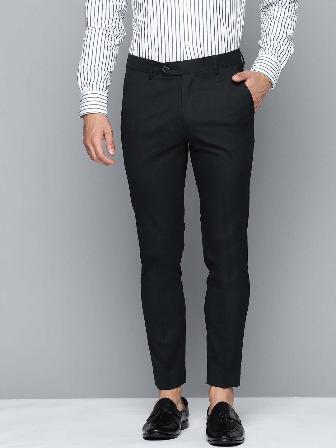 

DENNISON Men Smart Tapered Fit Trousers, Black