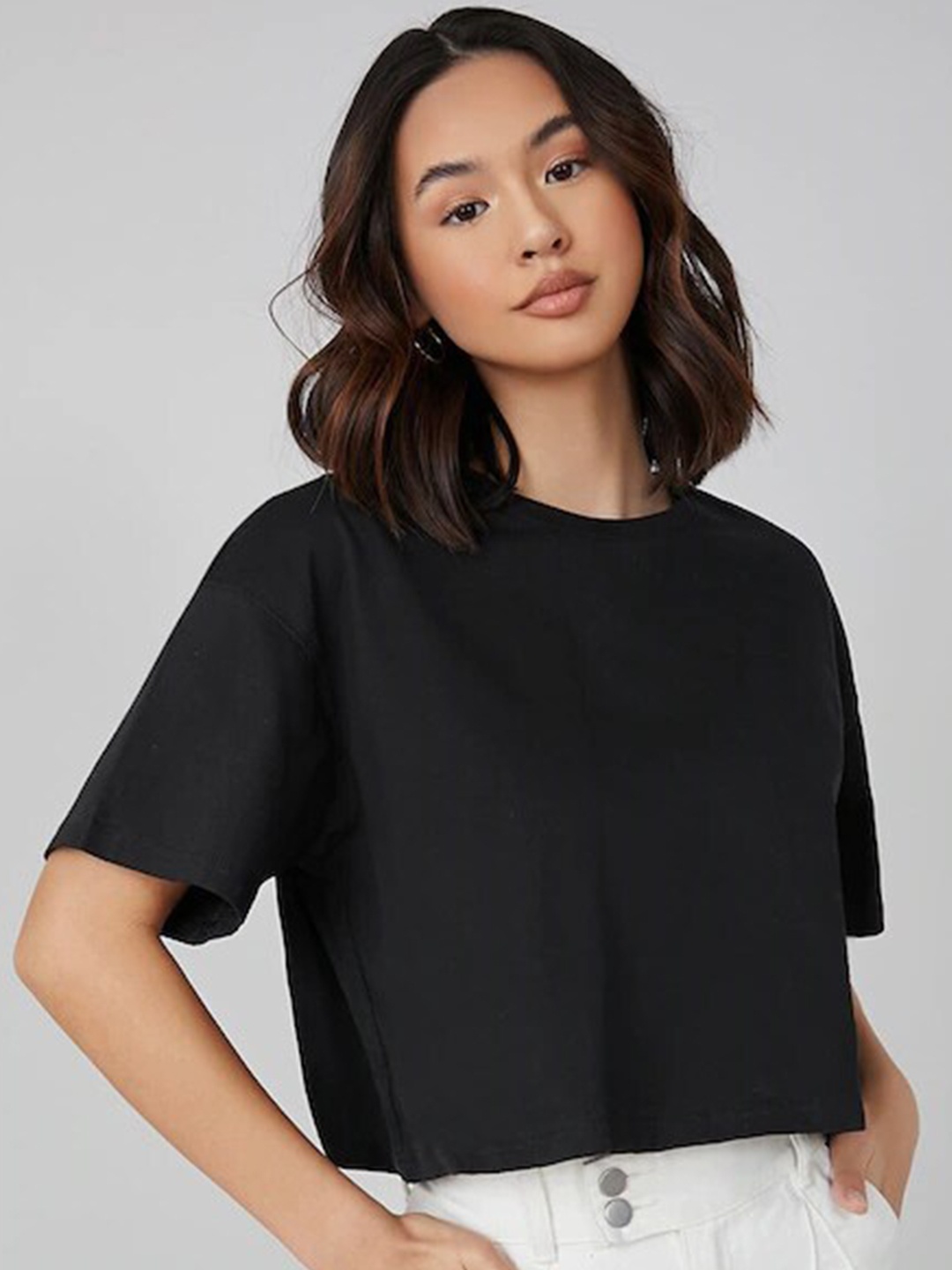 

COLOR CAPITAL Drop-Shoulder Sleeves Cropped Pure Cotton Boxy Fit T-shirt, Black