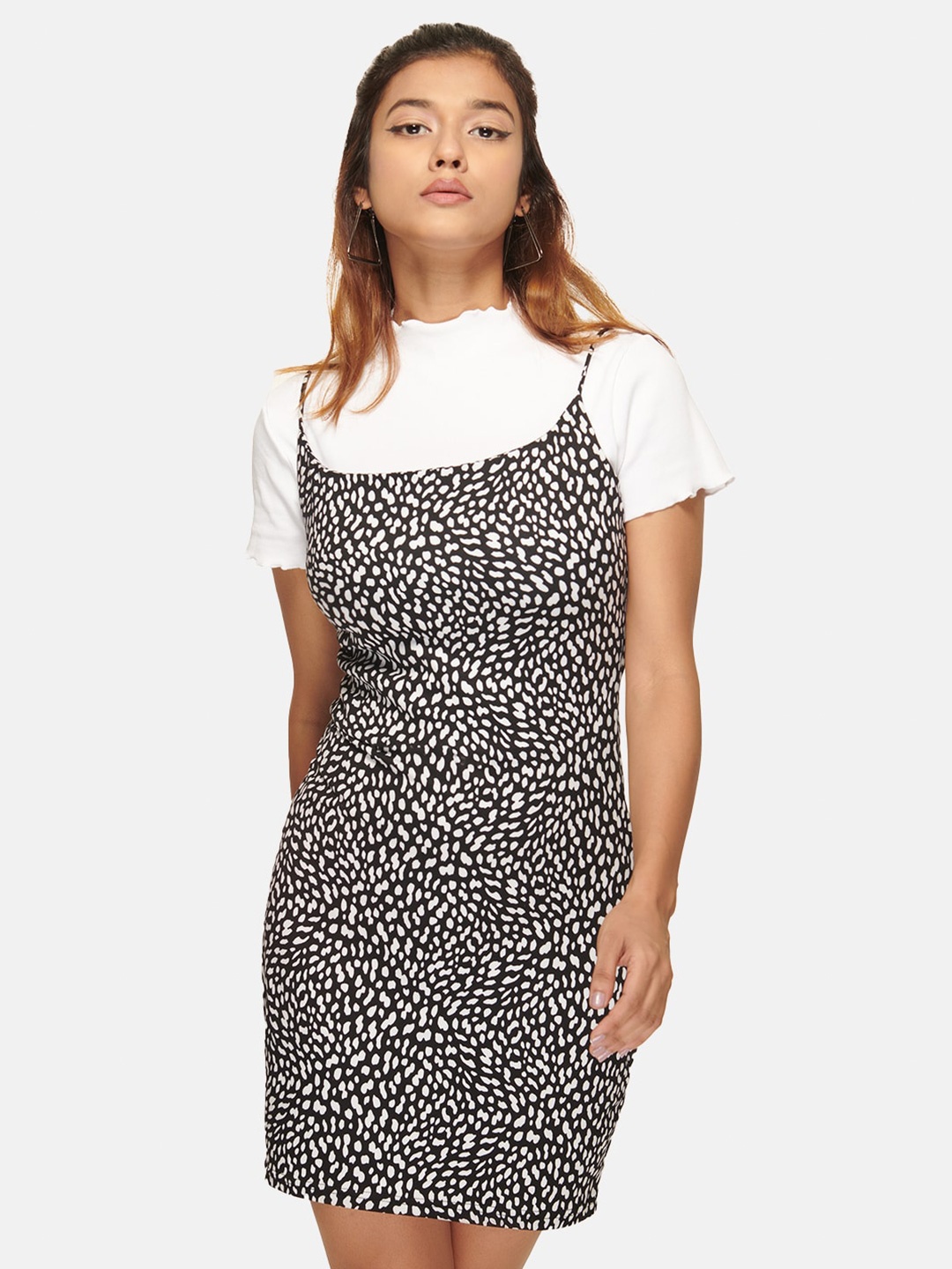 

IZF Shoulder Straps Animal Printed Cotton Pinafore Dress With T-shirt, White