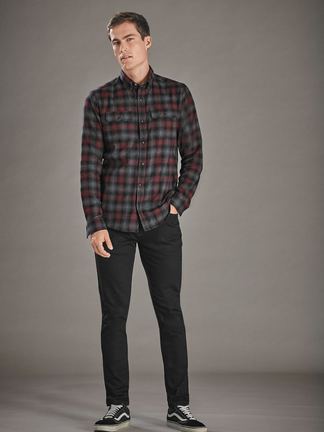

NEXT Men Essential Skinny Fit Stretchable Jeans, Black