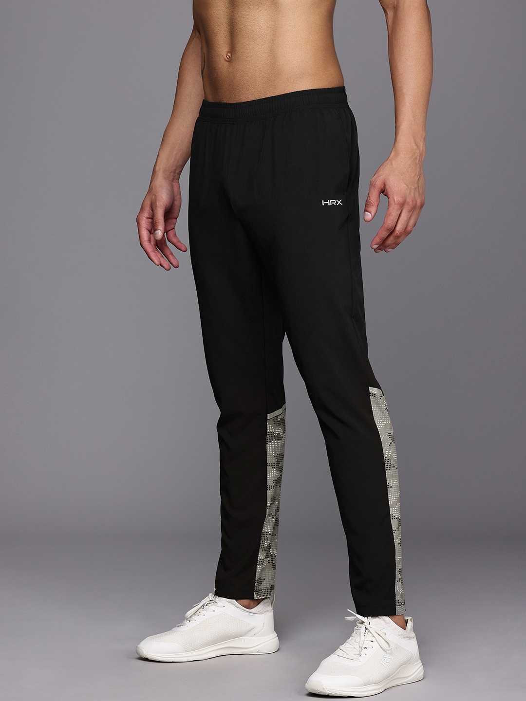 

HRX by Hrithik Roshan Men Printed Rapid-Dry Antimicrobial Finish Running Track Pants, Black