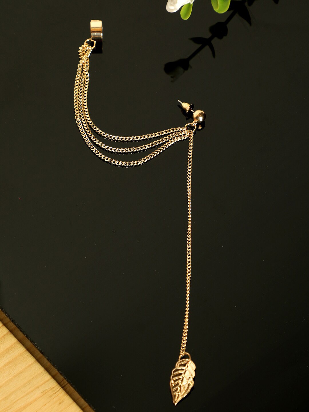 

AQUASTREET Gold-Plated Leaf Shaped Ear Cuff Chain Earring