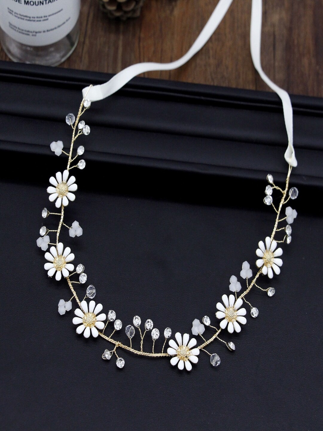 

AQUASTREET Women White & Gold-Toned Embellished Hairband